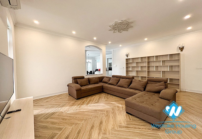 High quality house with modern furniture for rent in Ciputra, Tay Ho, Ha Noi